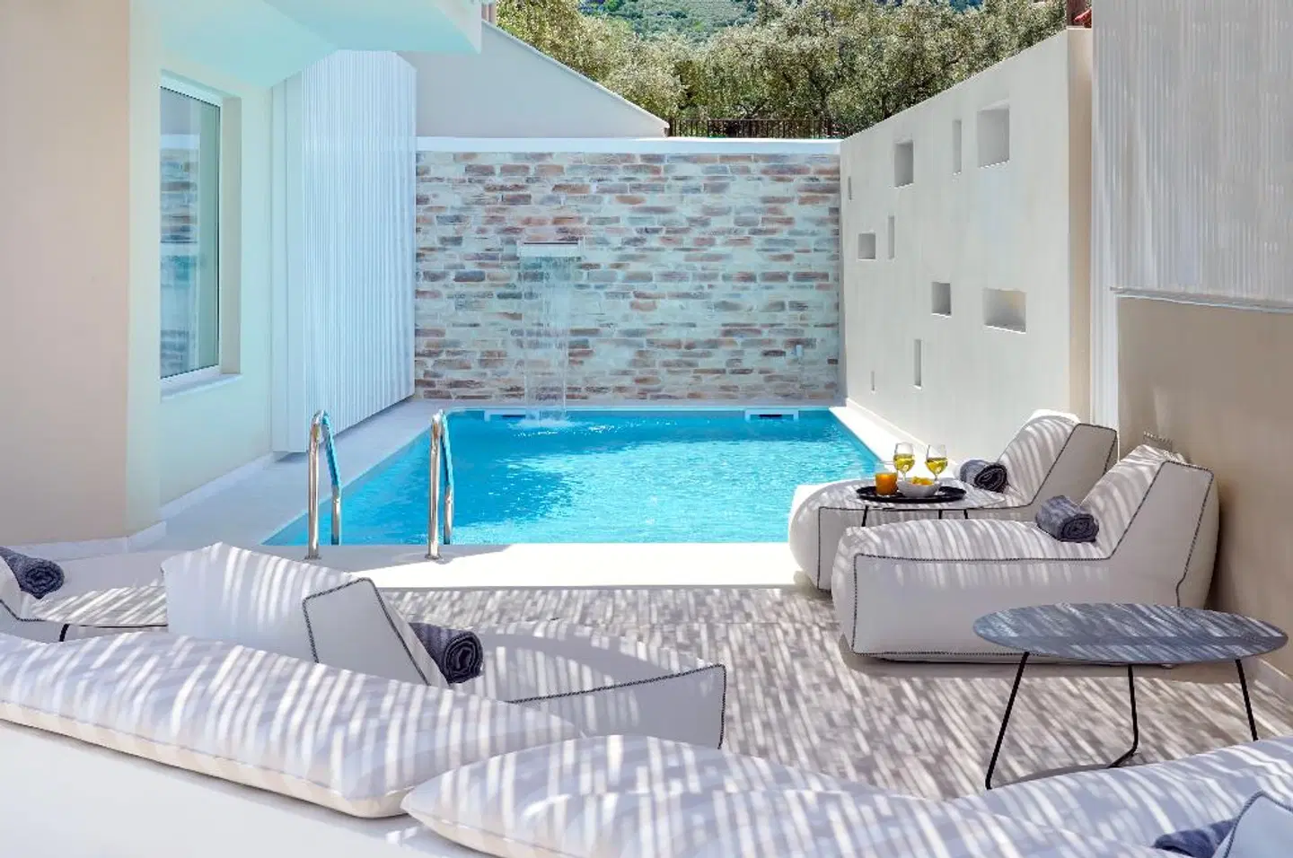 Aelia Villas OUTDOOR_POOL