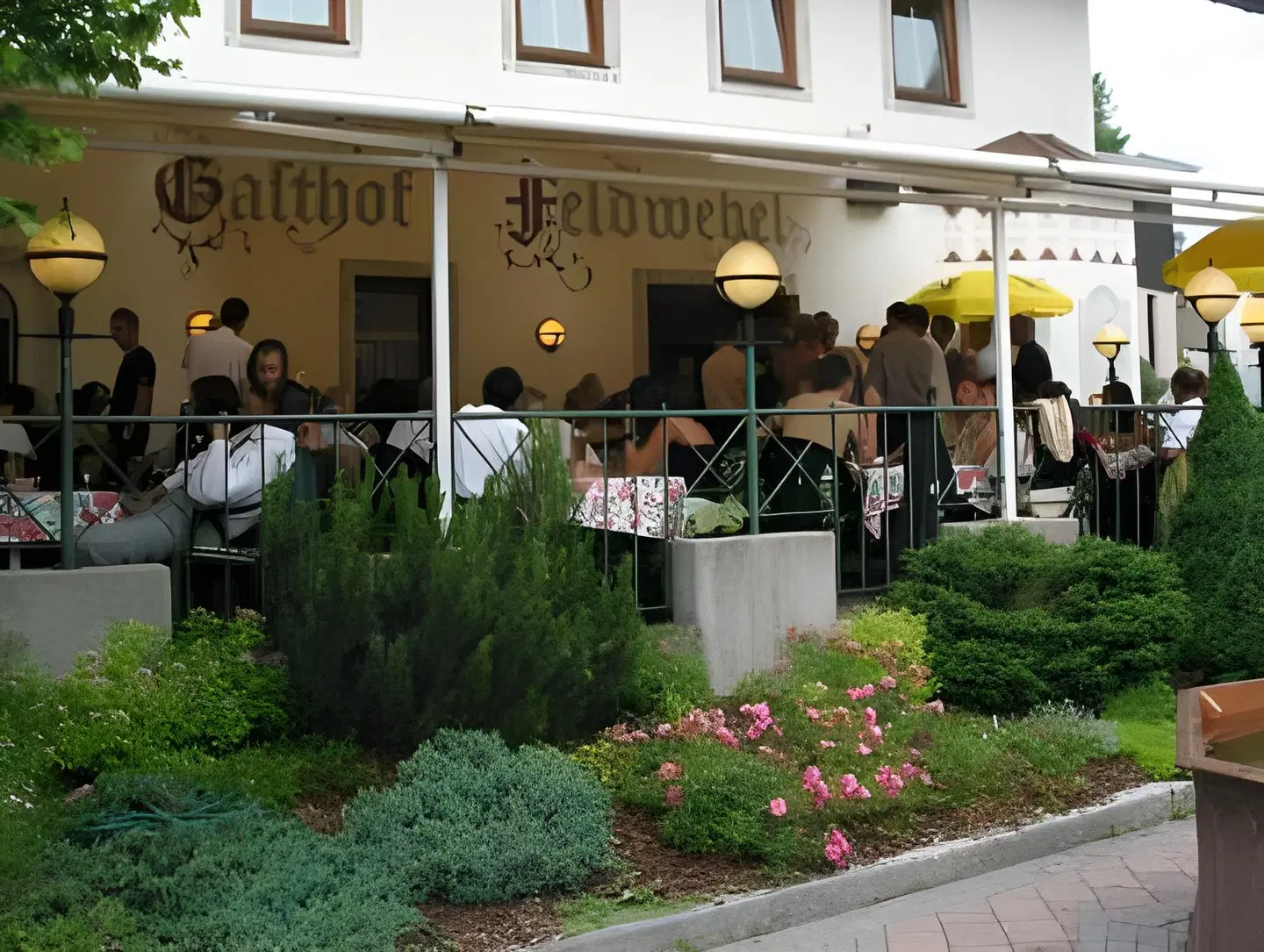 Hotel Feldwebel EXTERIOR