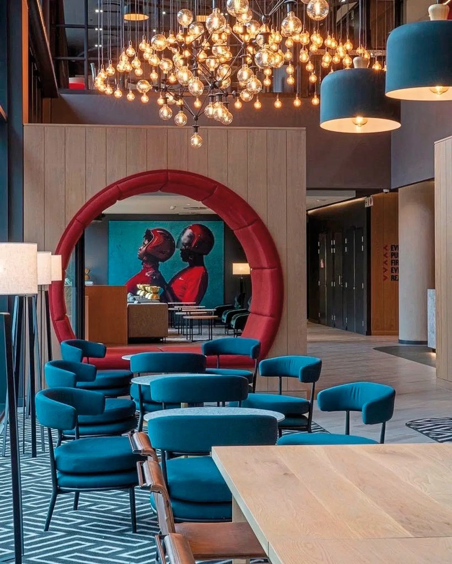 Radisson Red Rosebank Bar