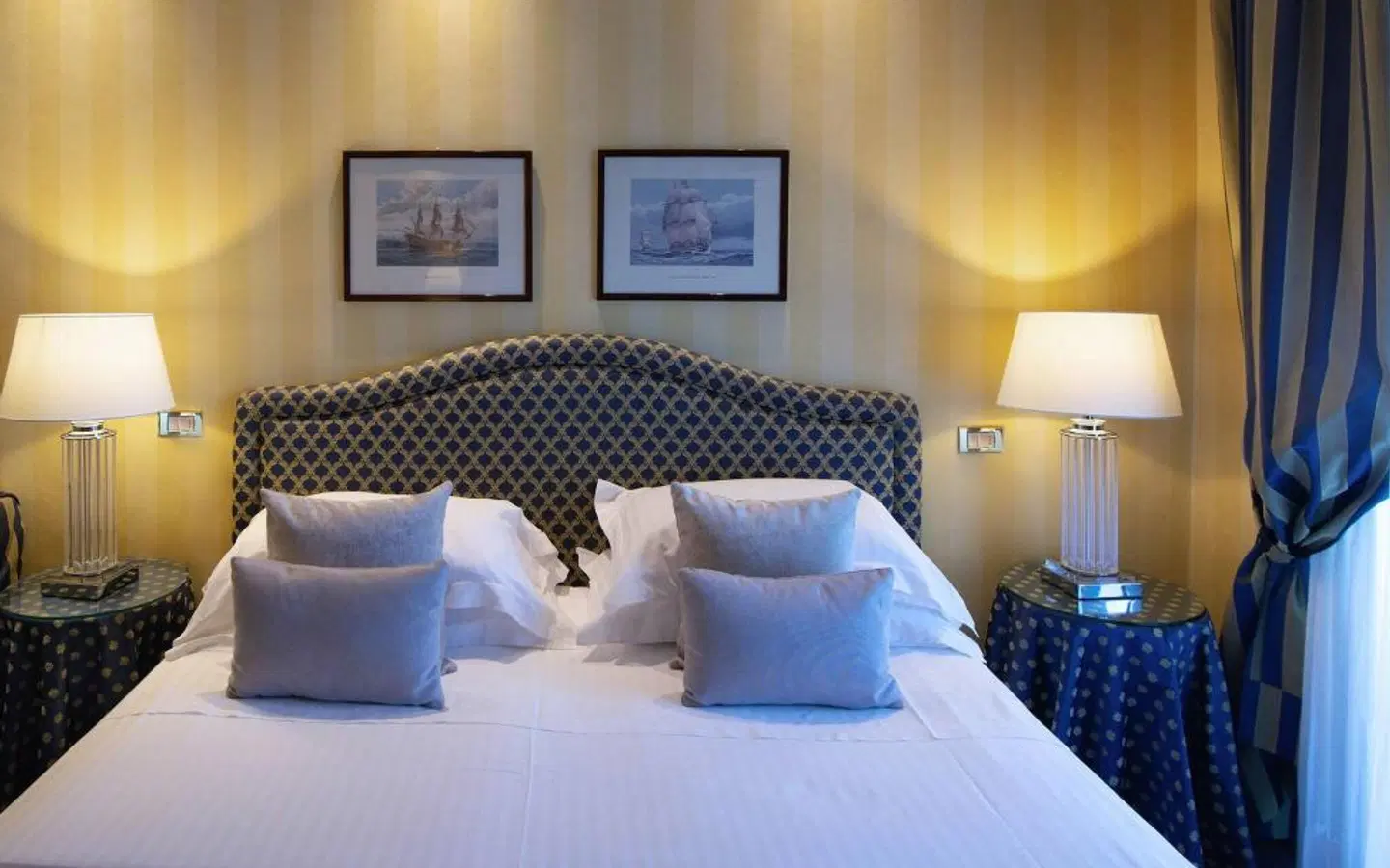 Hotel Lungomare ROOM_EXAMPLE