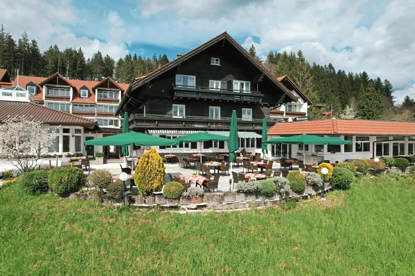 Berghotel Jägerhof EXTERIOR