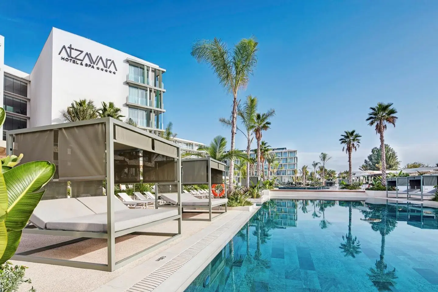 Atzavara Hotel & Spa OUTDOOR_POOL