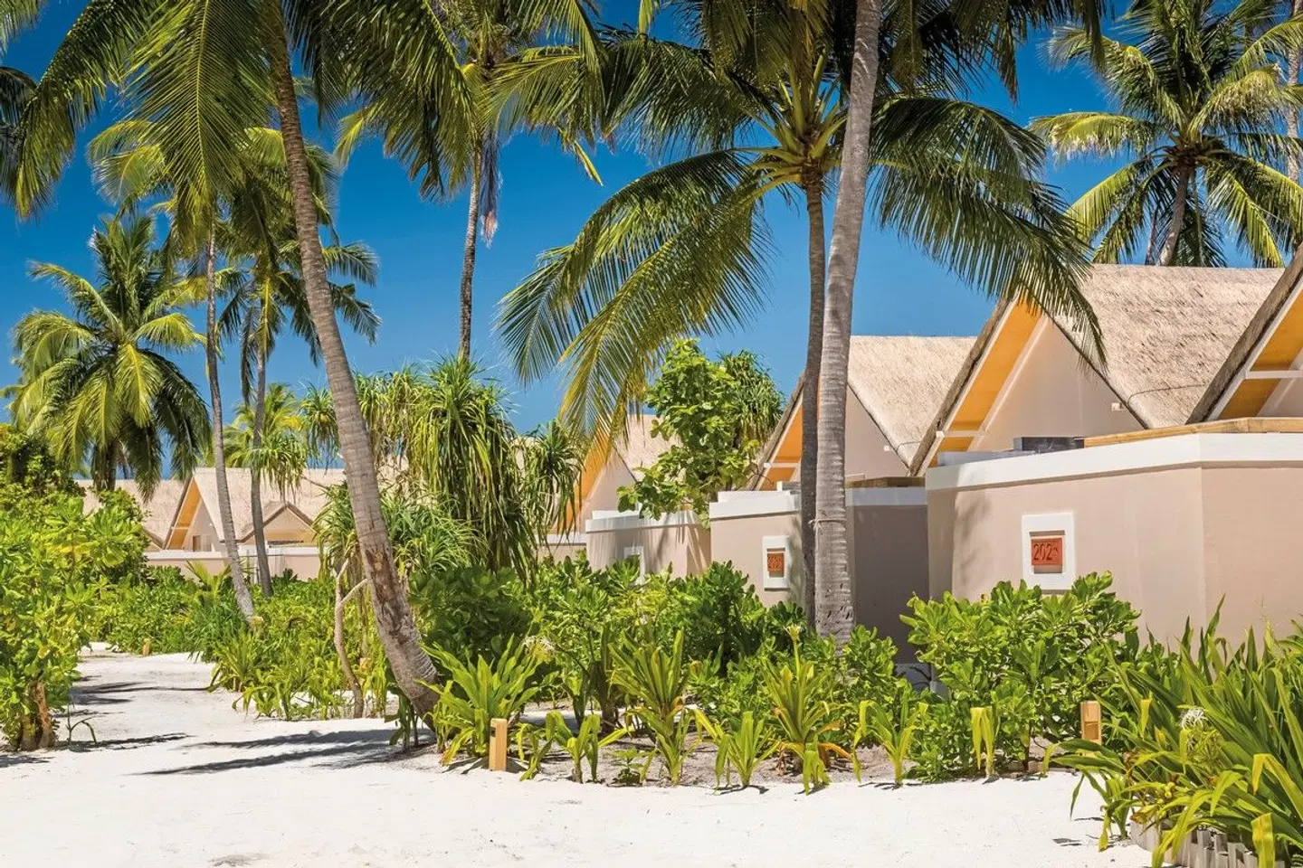 Kudafushi Resort & Spa EXTERIOR