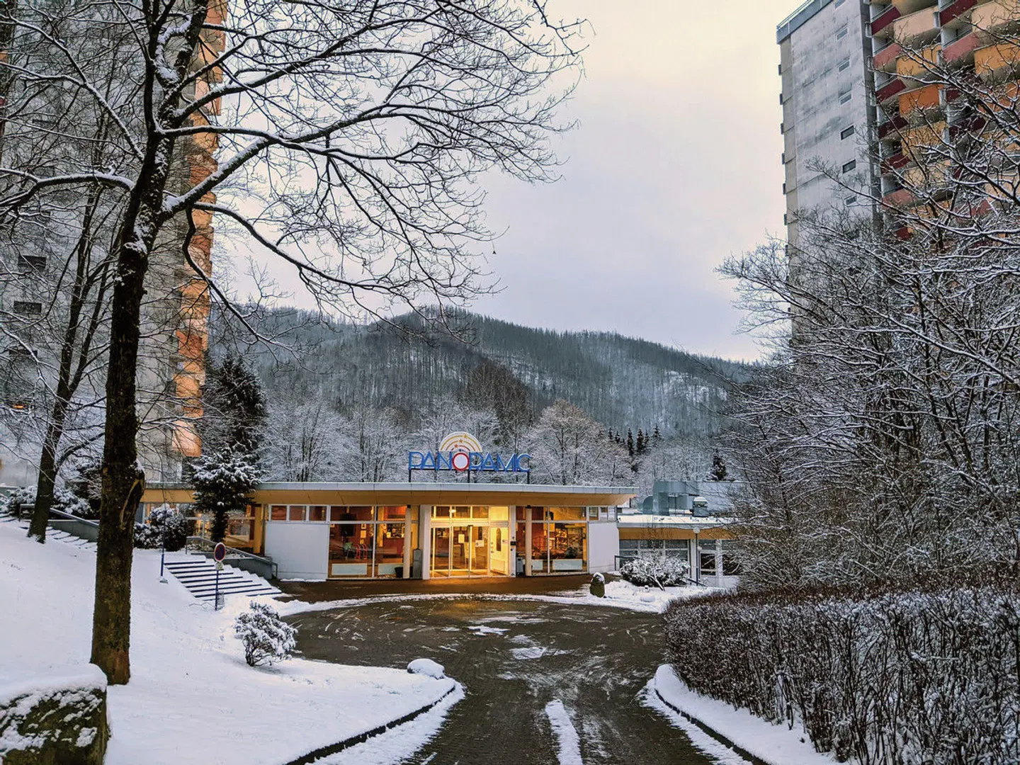 Panoramic Hotel - Ihr Apartmenthotel Terrasse