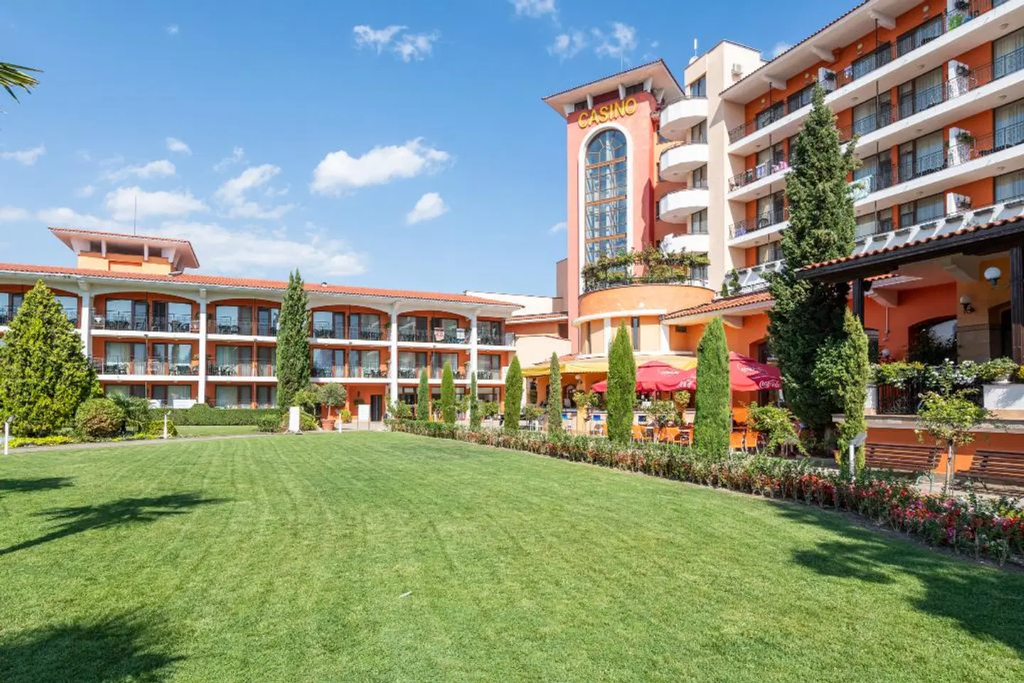 Hrizantema Hotel EXTERIOR