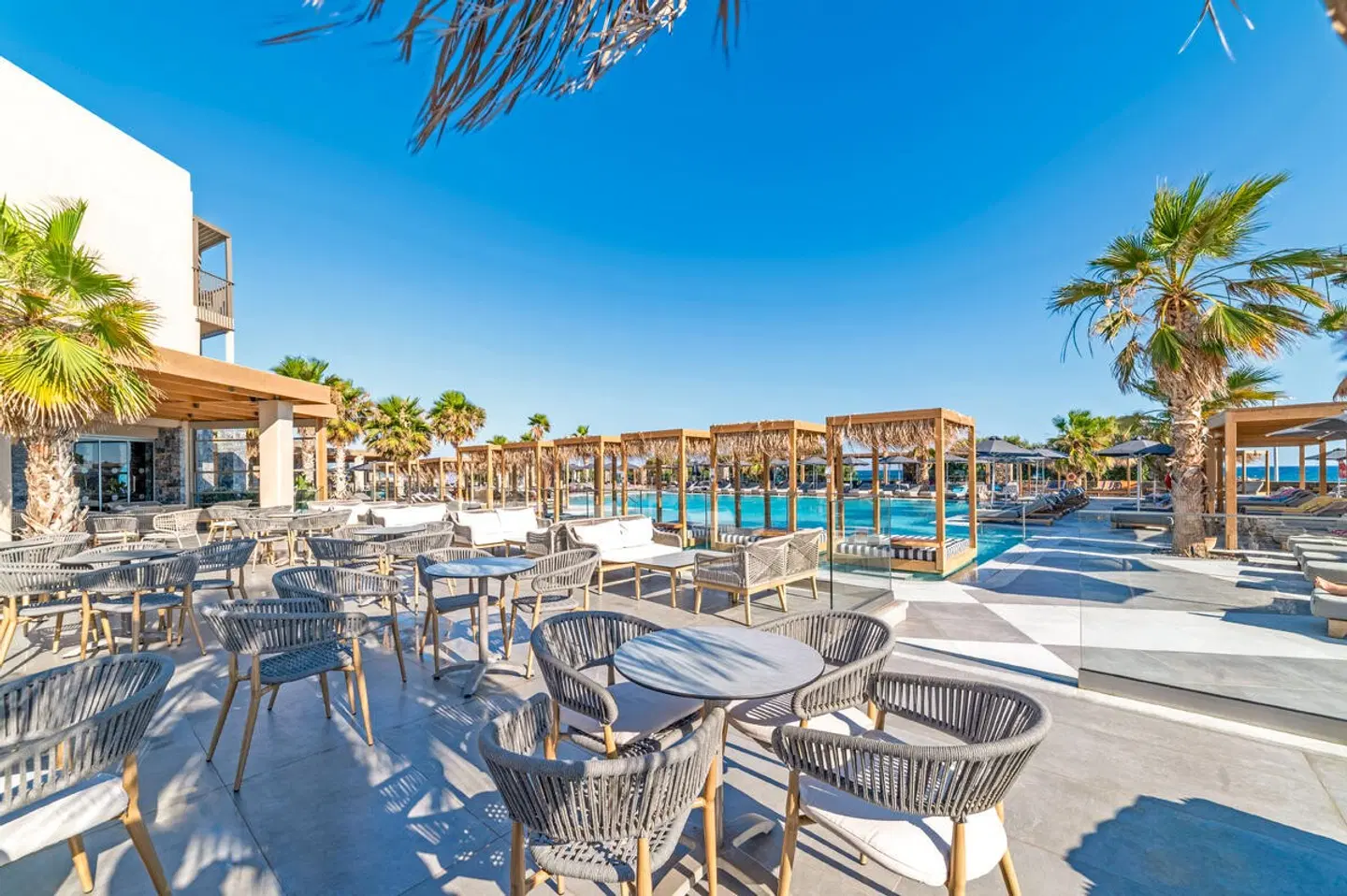 Aphrodite Beach Club Terrasse