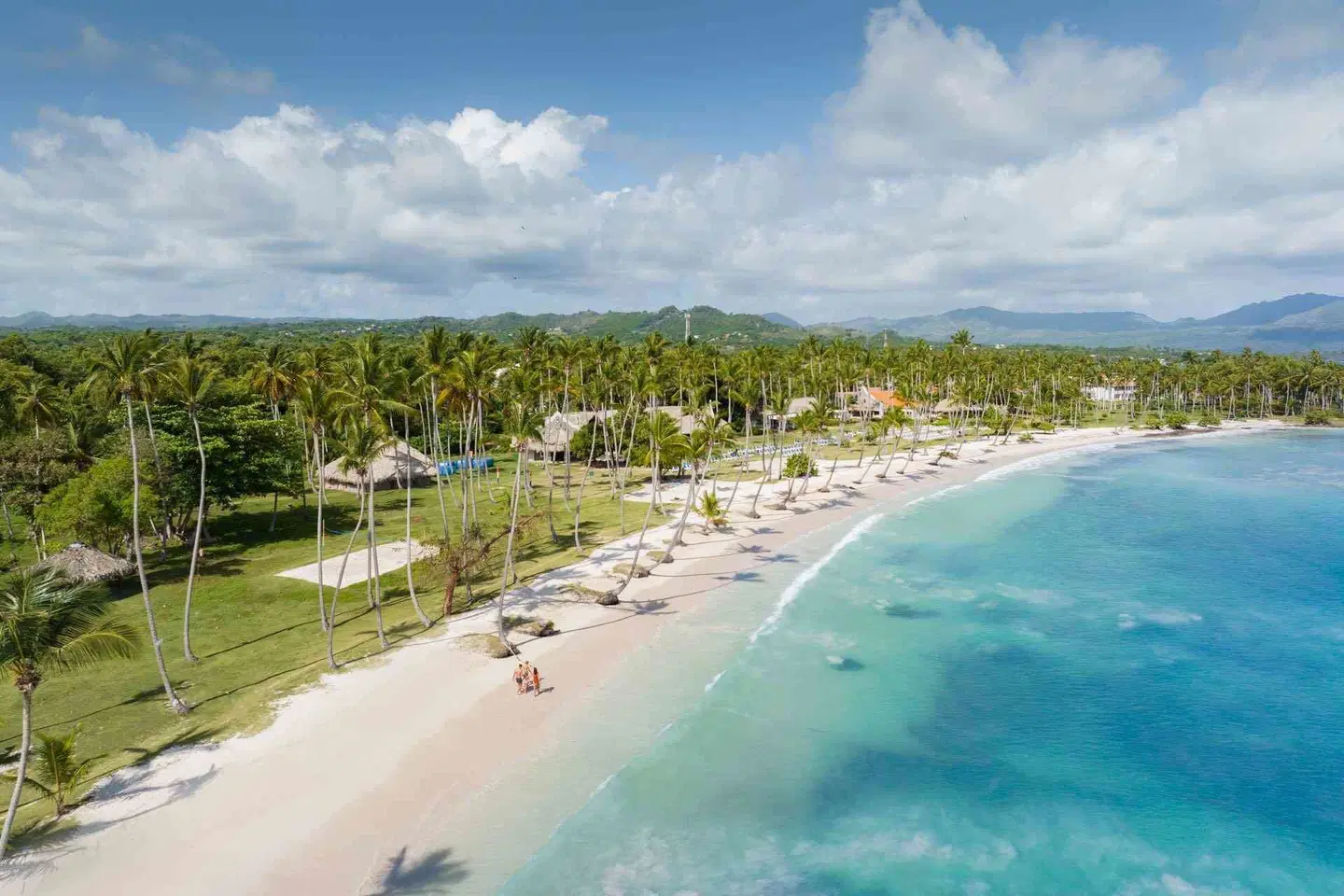 Wyndham Alltra Samana BEACH