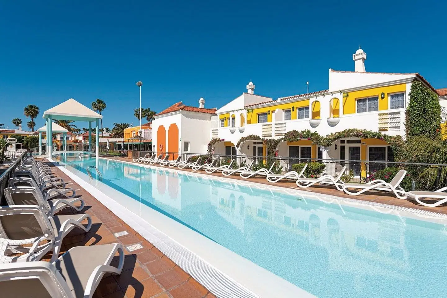 Cordial Green Golf OUTDOOR_POOL