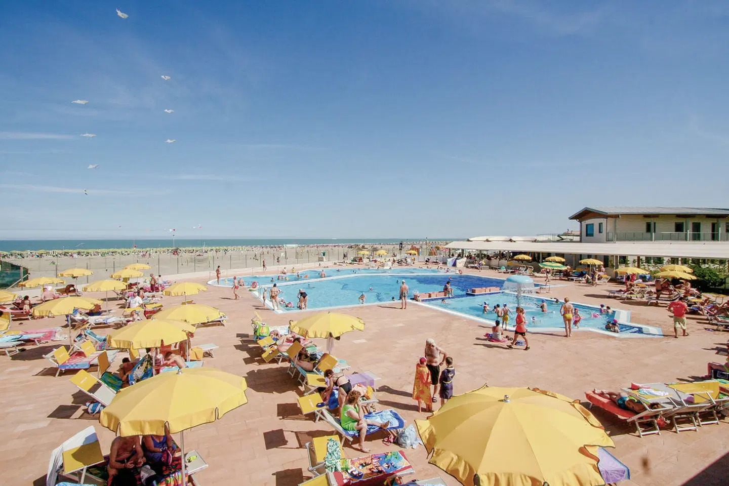 Feriendorf Rosapineta Süd Strand