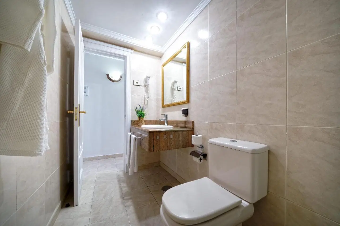 Los Cocoteros Badezimmer