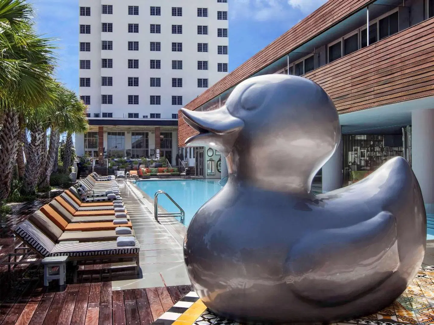 SLS South Beach OUTDOOR_POOL