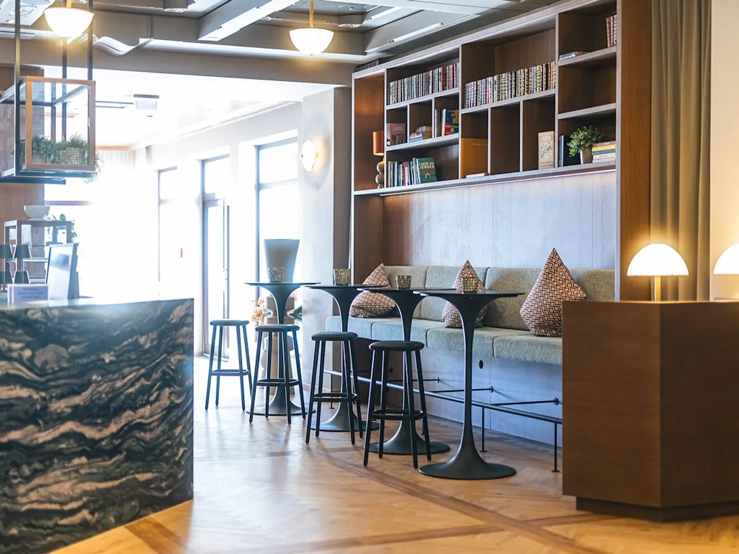 Hotel Neue Post Bar