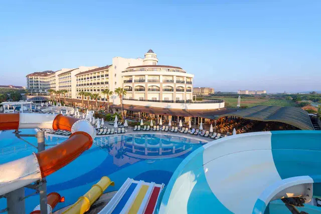 Port River Hotel & Spa OUTDOOR_POOL