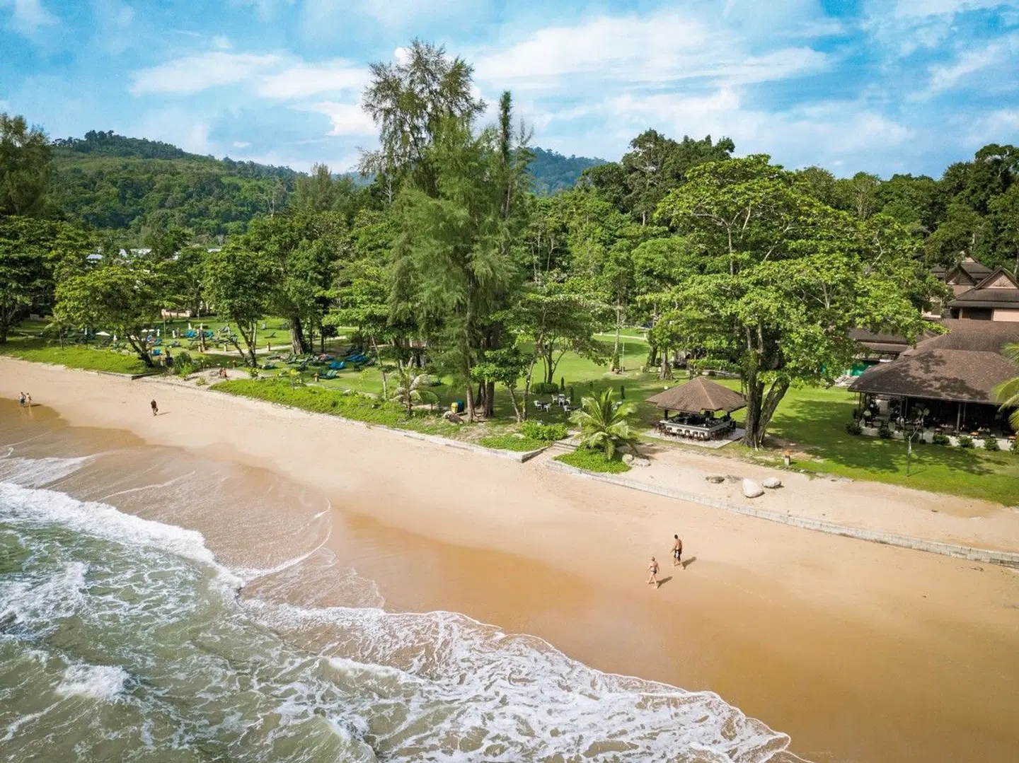 Khaolak Merlin Resort BEACH