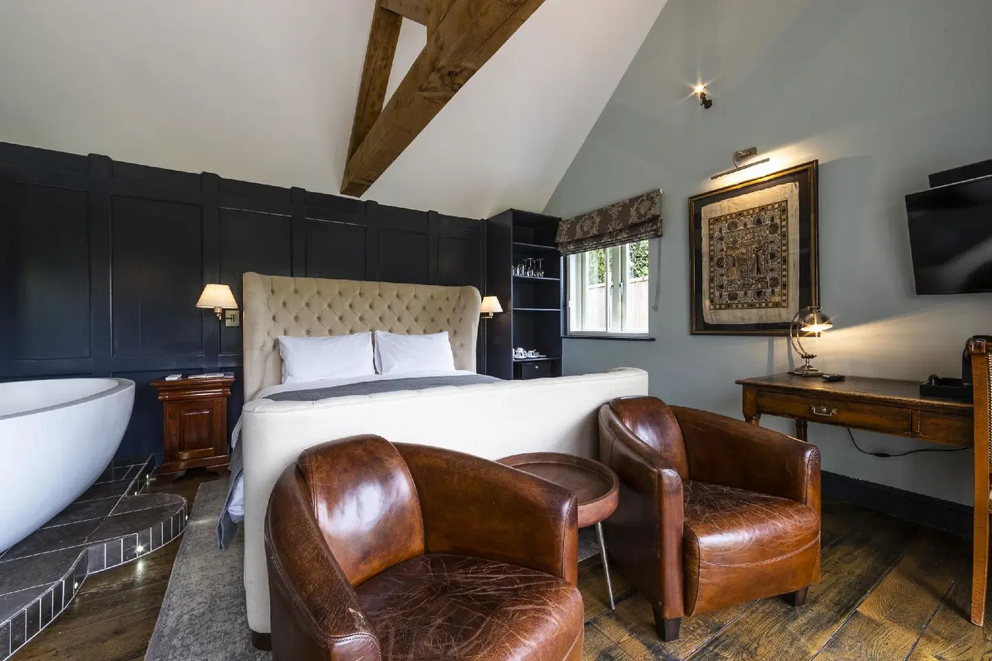 Eagle Mill ROOM_EXAMPLE