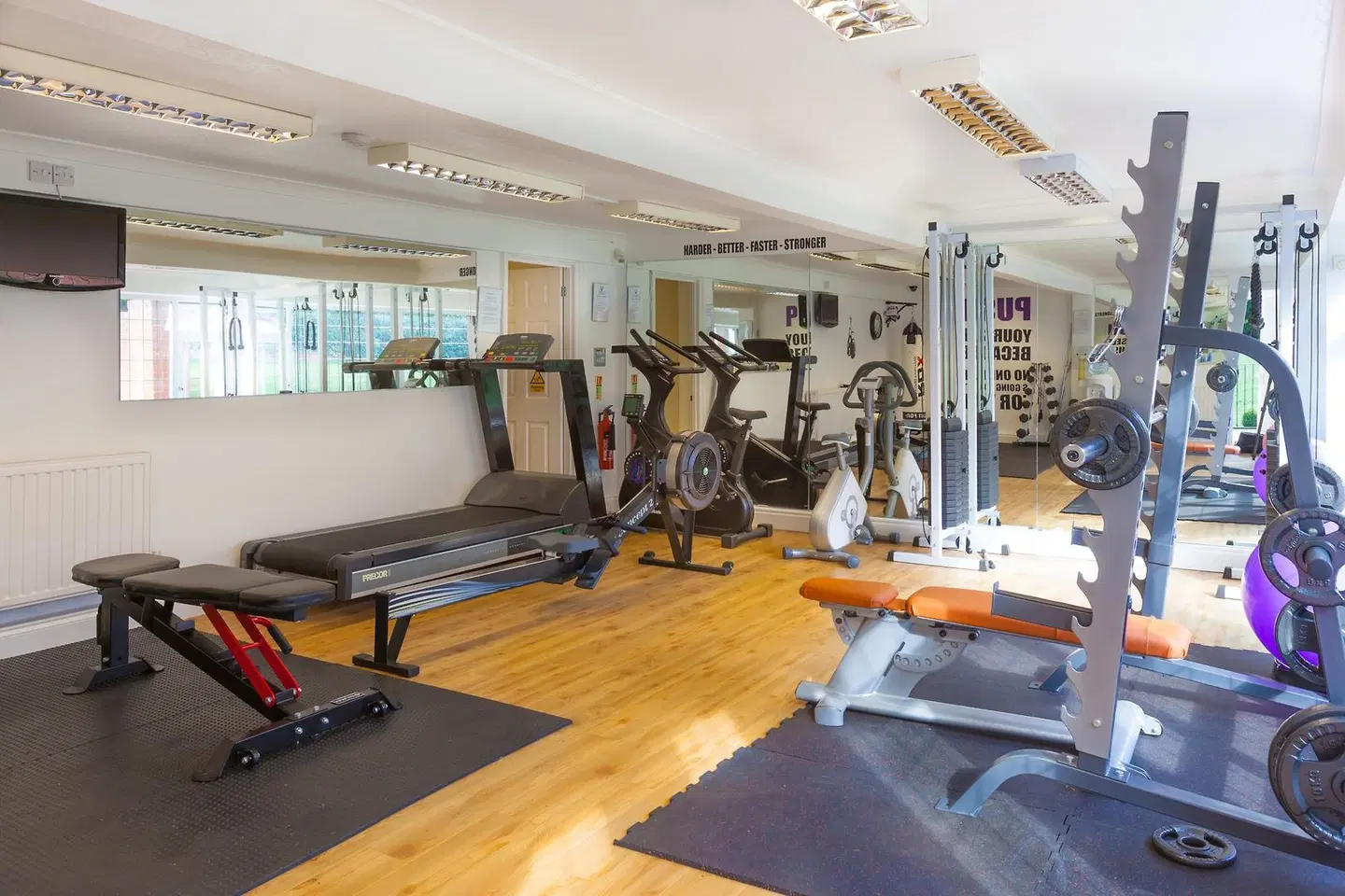 De Rougemont Manor Hotel SPORTS_AND_LEISURE