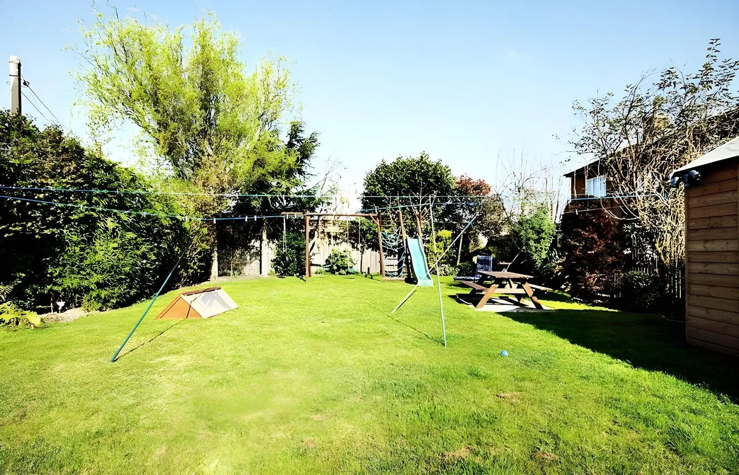 The Apple House Garten