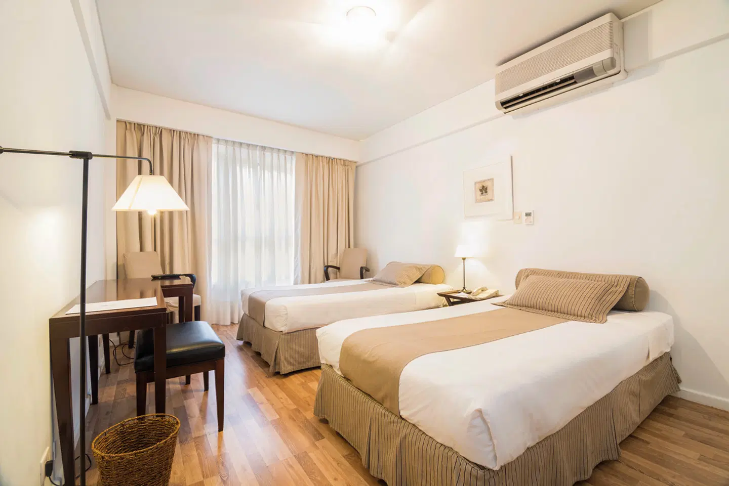 Loi Suites Esmeralda ROOM_EXAMPLE
