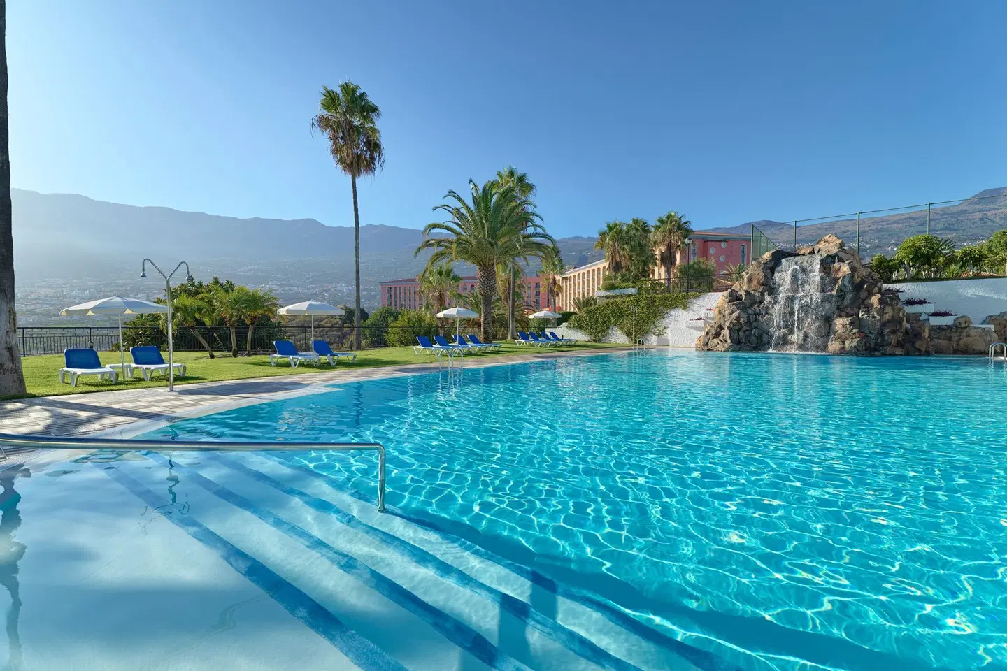 Las Águilas Tenerife Affiliated by Meliá OUTDOOR_POOL