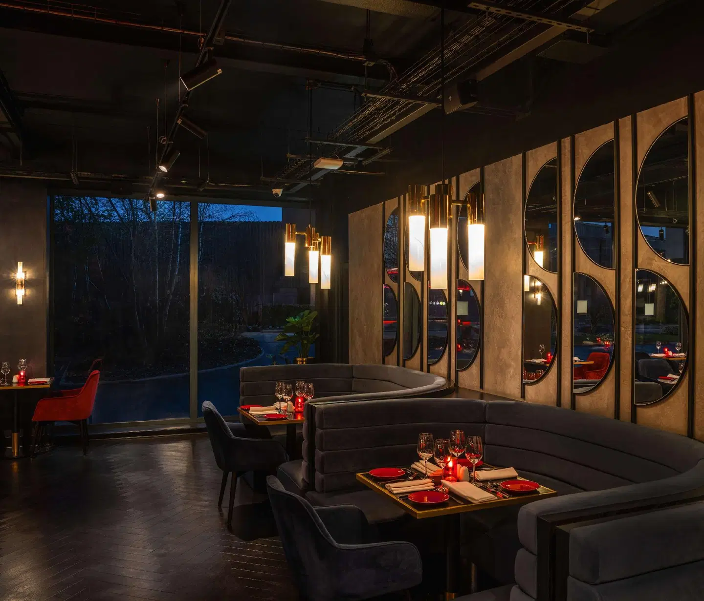Radisson RED London Gatwick Airport Terrasse