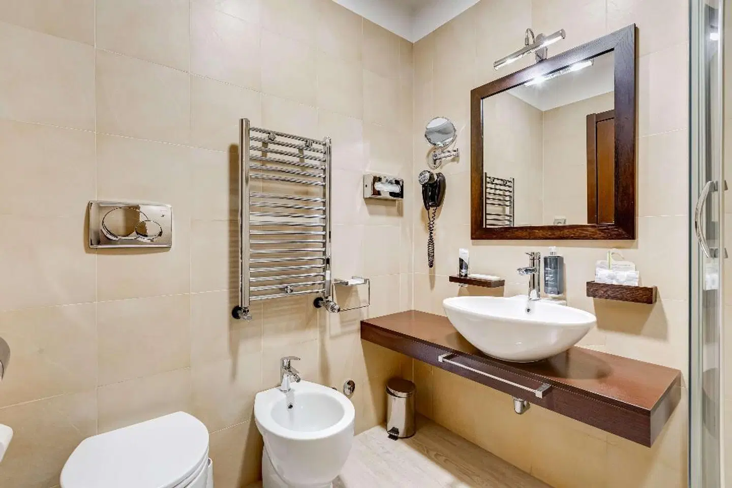 Best Western Cinemusic Hotel Badezimmer