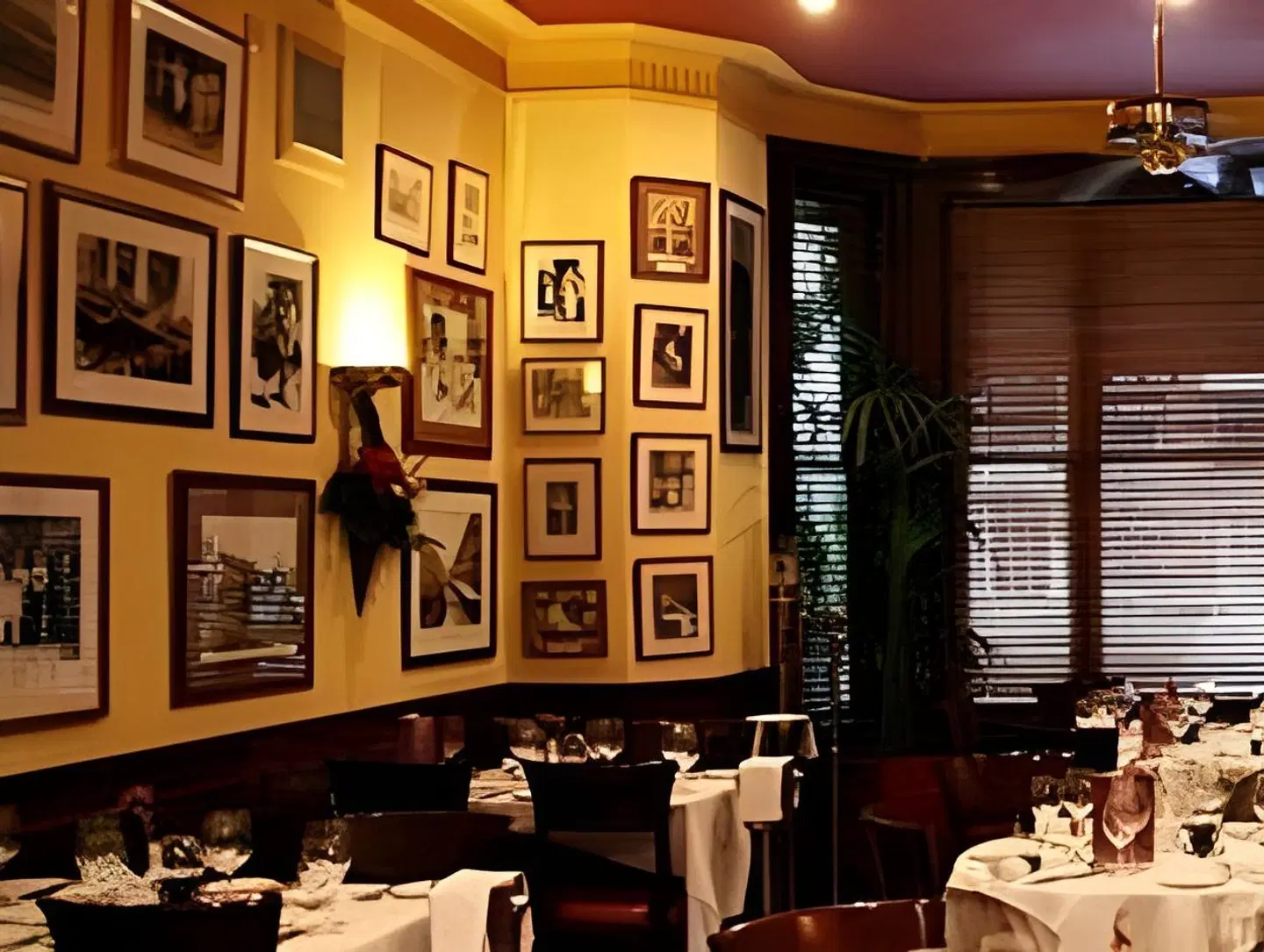 Tamasha Hotel Restaurant