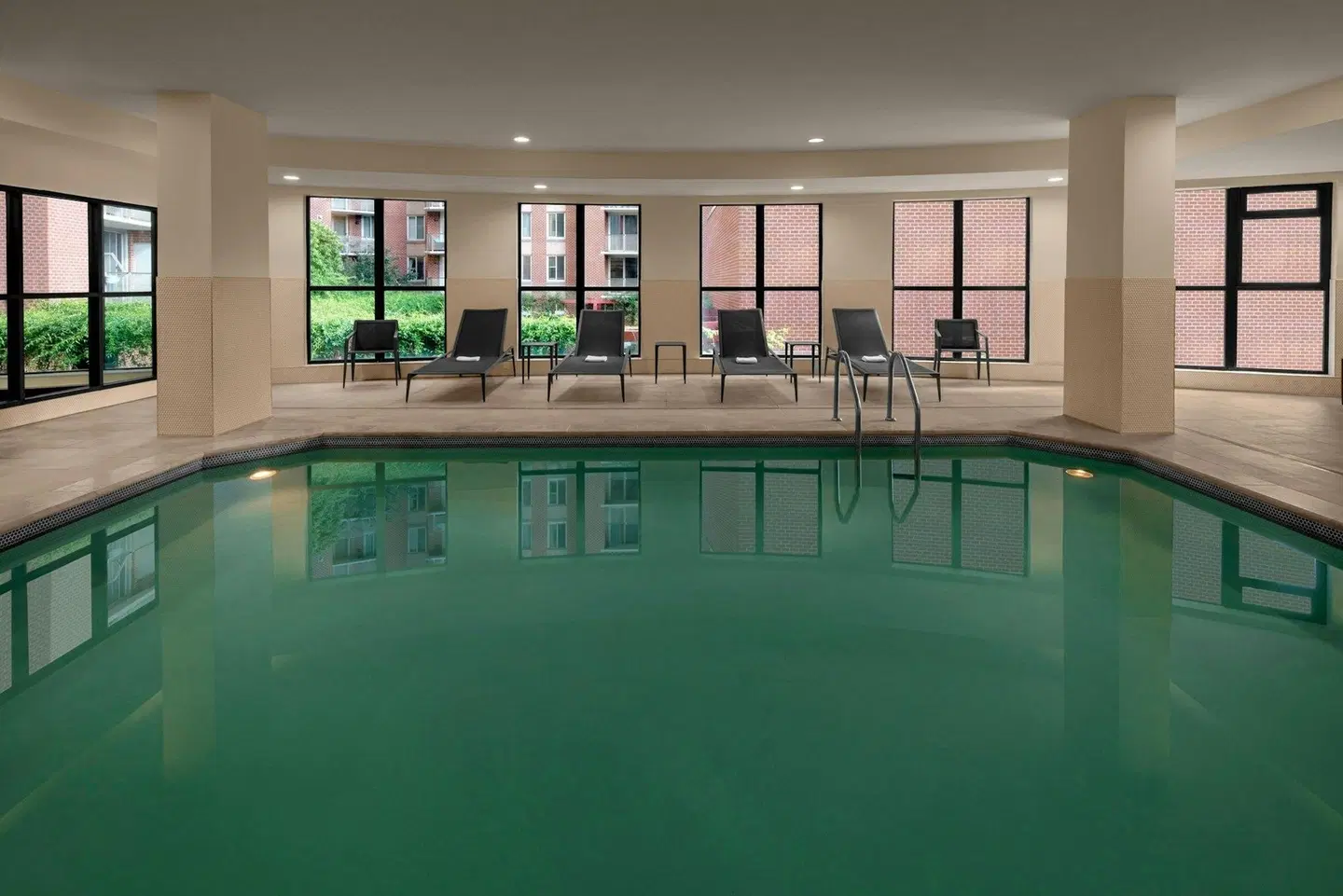 Courtyard by Marriott Washington Capitol Hill/Navy Yard Hallenbad