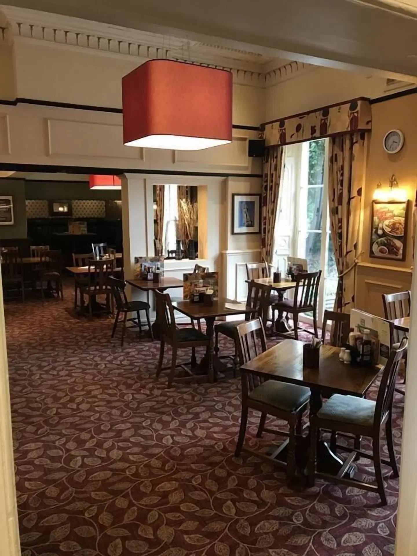 The Elms Hotel Restaurant