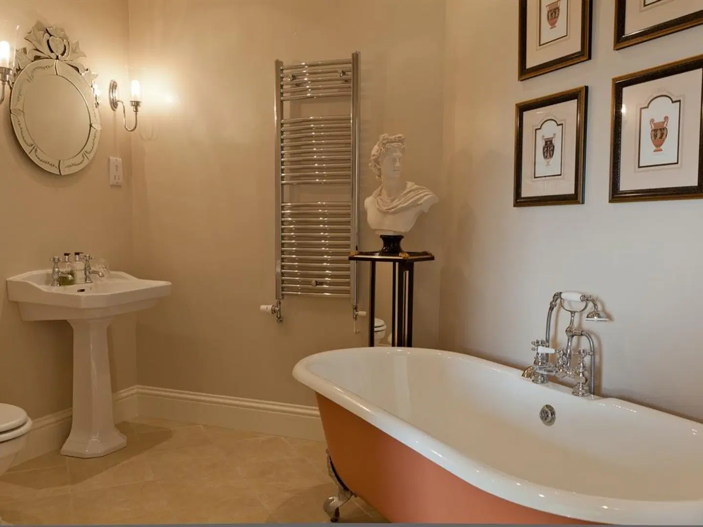 West Longridge Manor Badezimmer