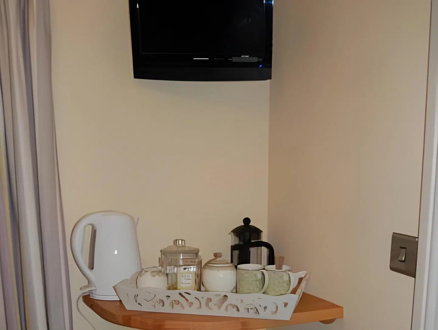 The Gables Bed & Breakfast ROOM_EXAMPLE