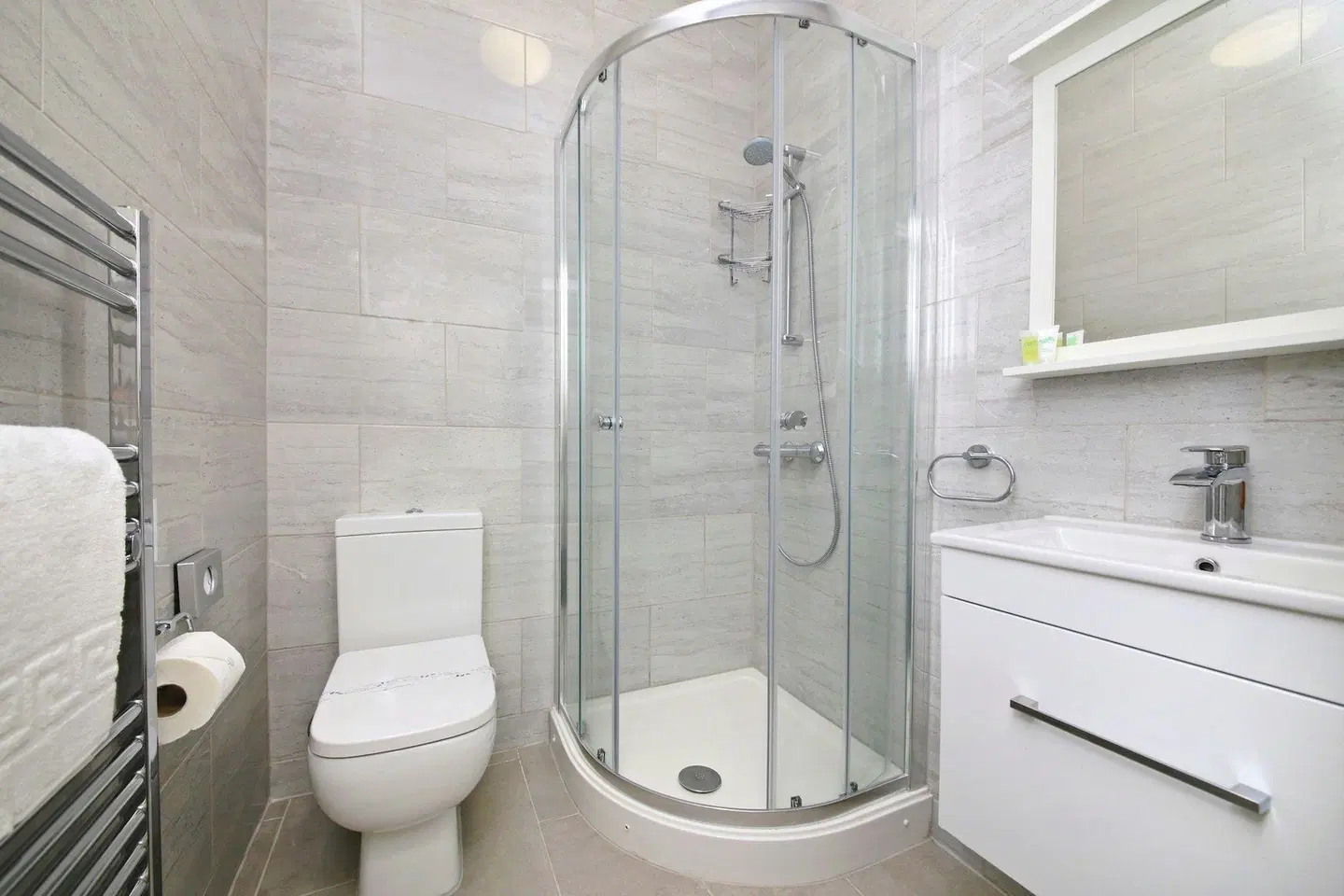 Imperial Guest House Badezimmer