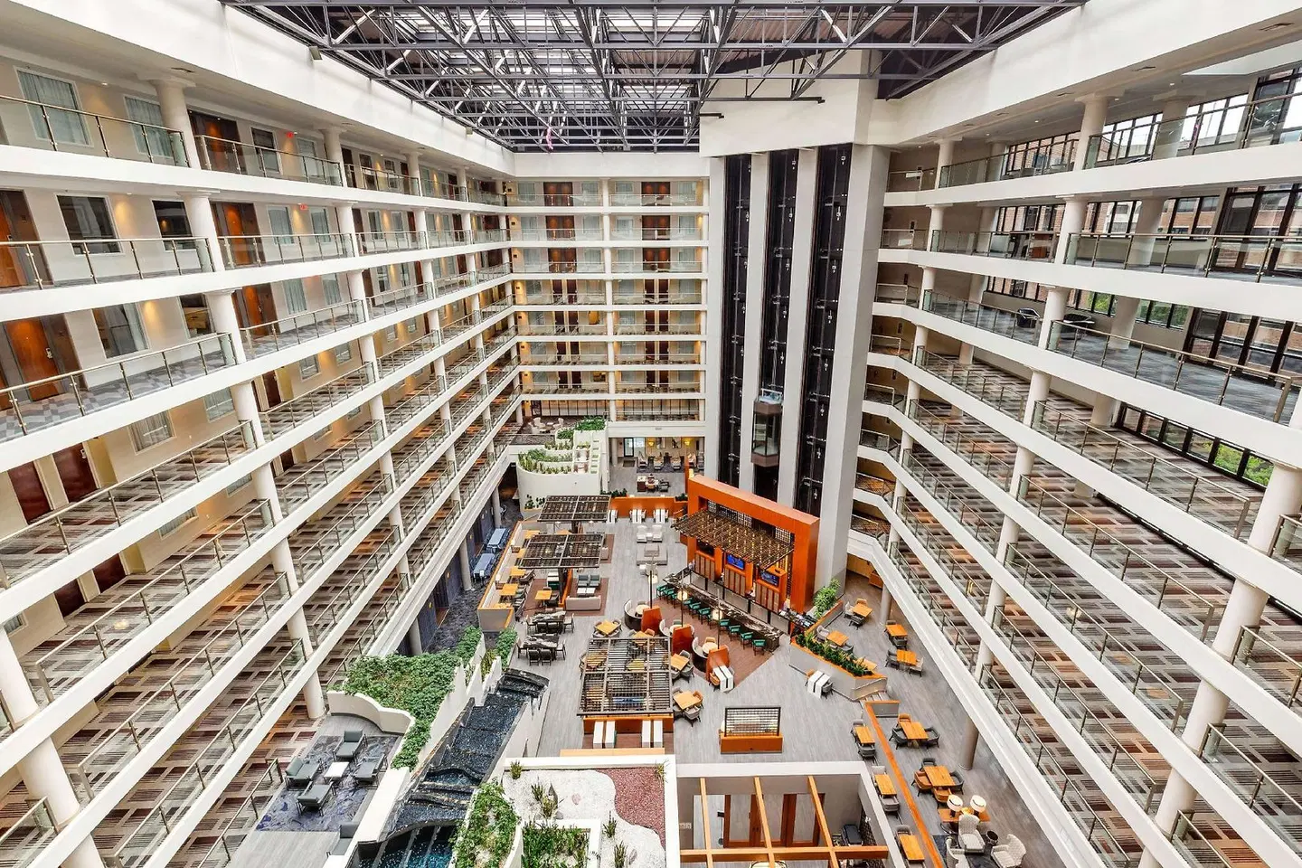 Hilton Club The District Washington D.C. EXTERIOR