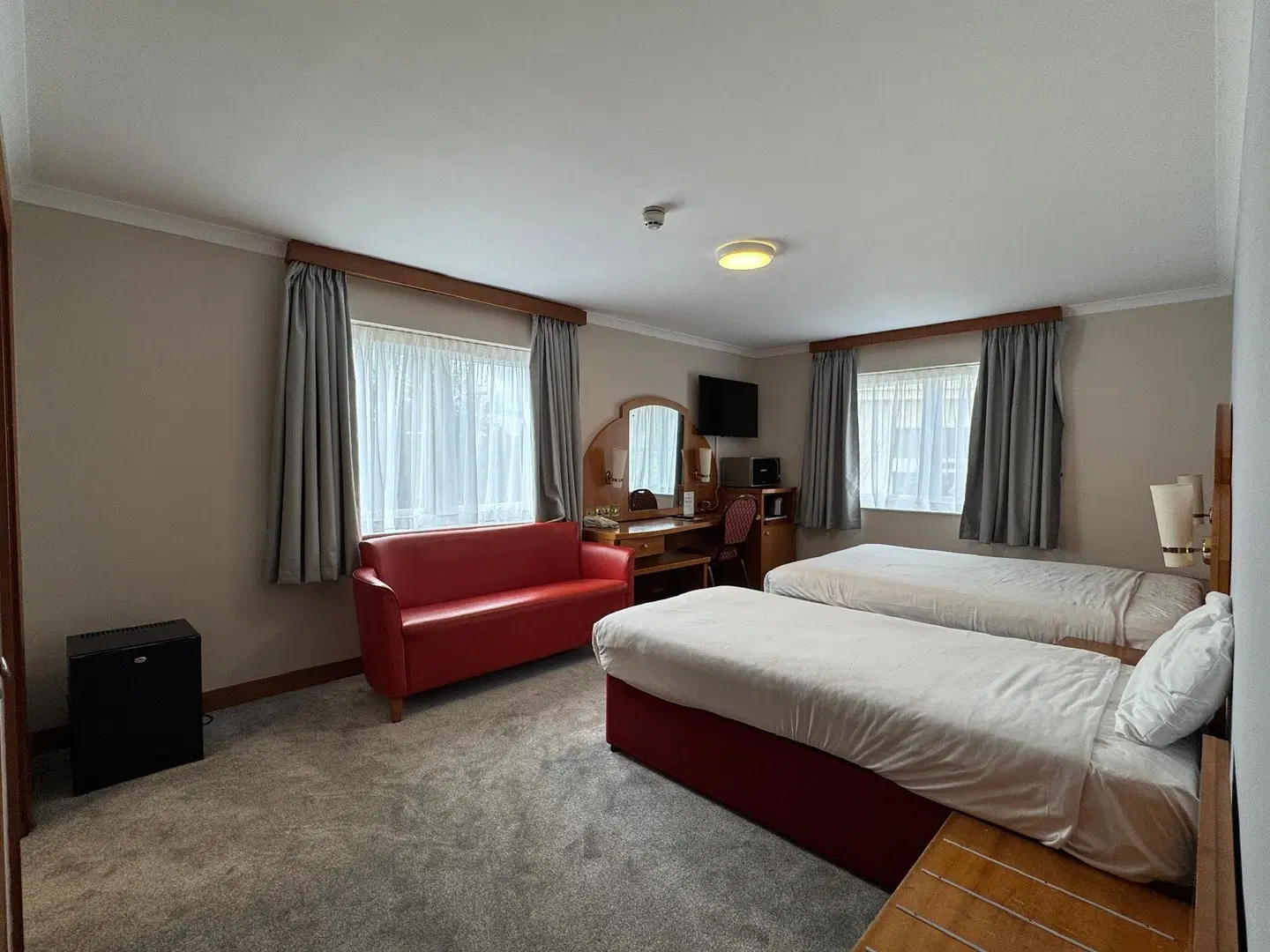 Savera Hotel South Ruislip ROOM_EXAMPLE