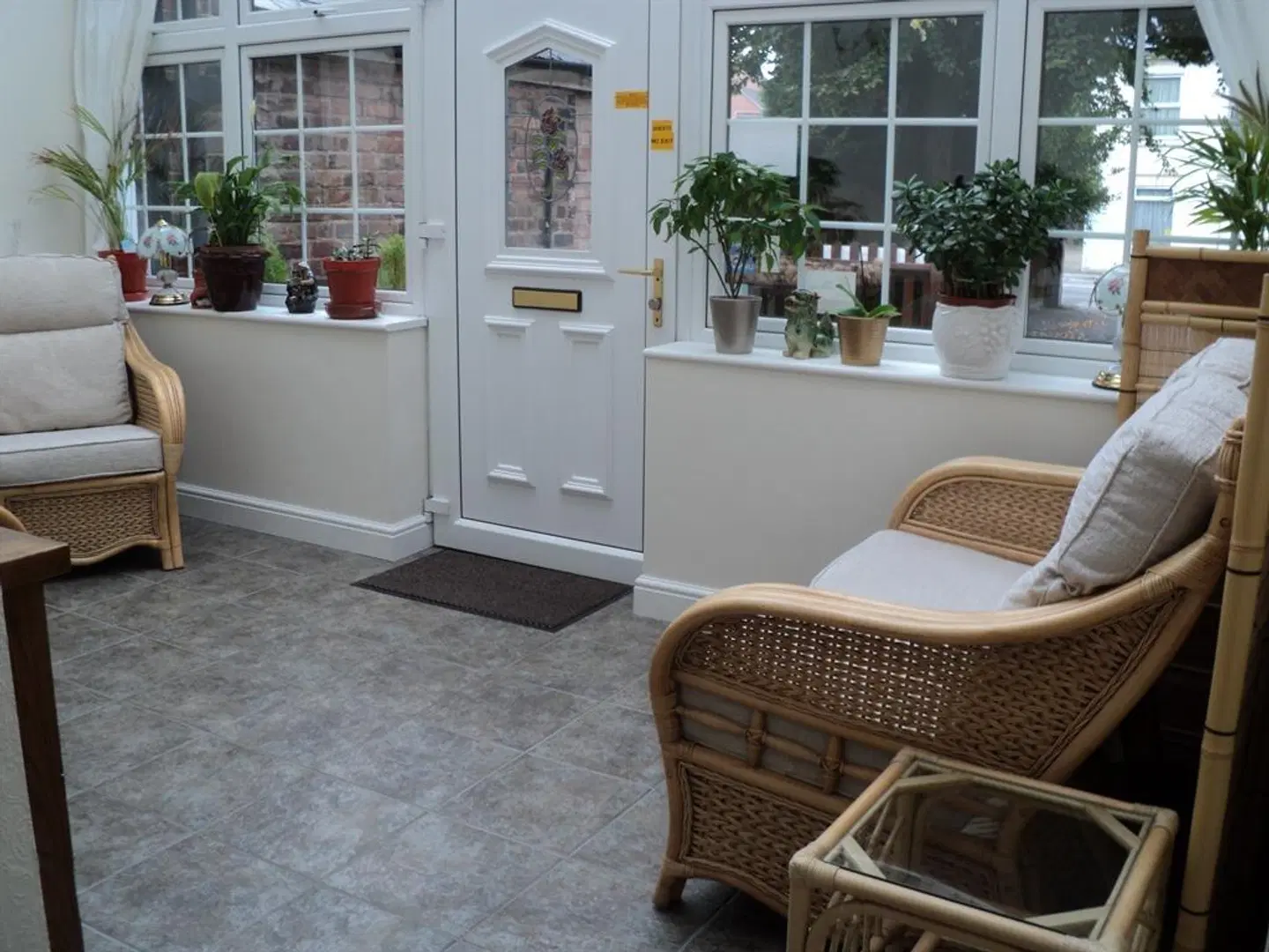Grove House Guest House Terrasse