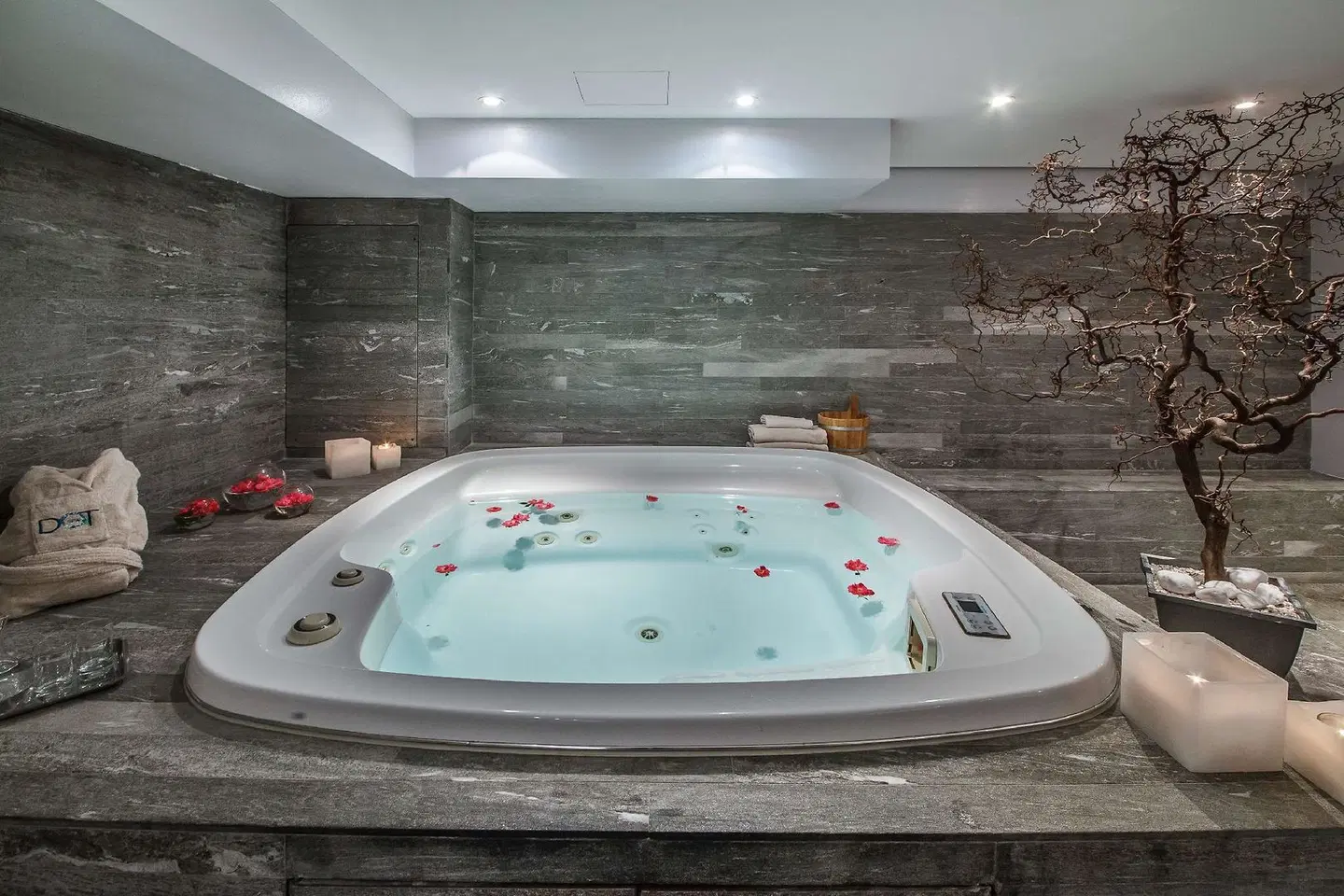 Villa Sassa HEALTH_BEAUTY