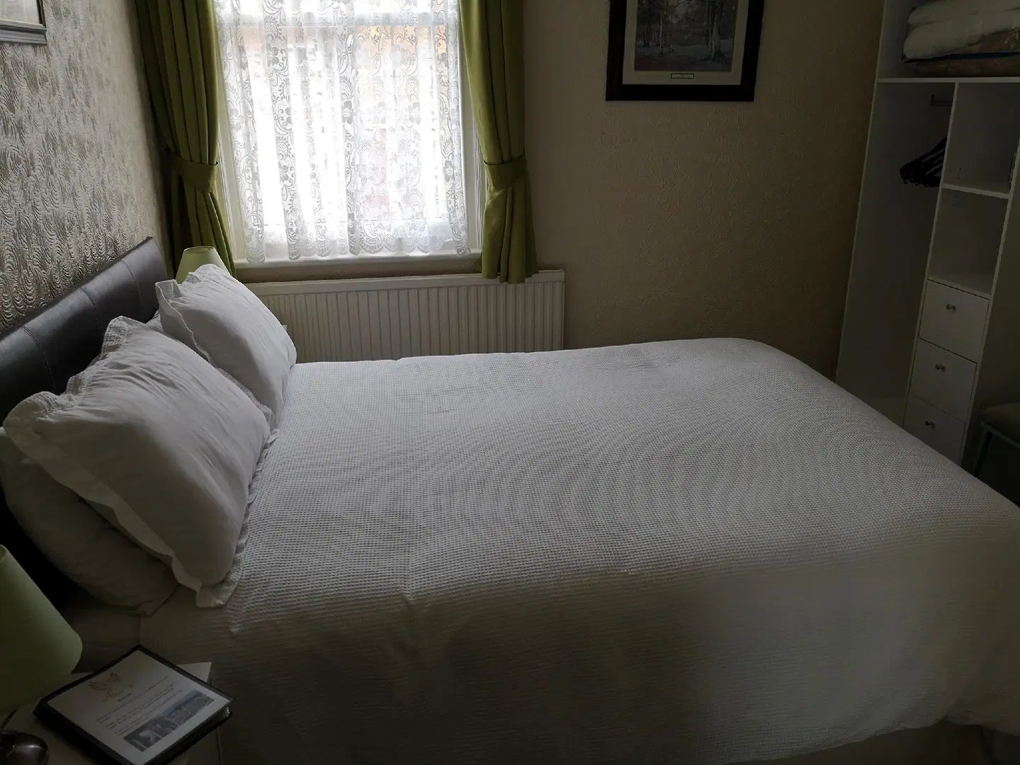 The Phoenix Guest House ROOM_EXAMPLE