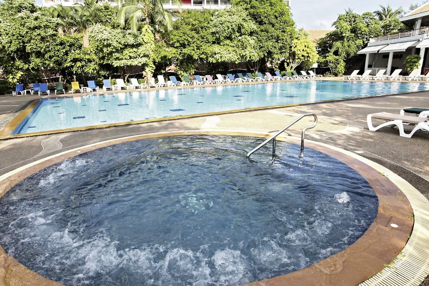 Patong Resort OUTDOOR_POOL