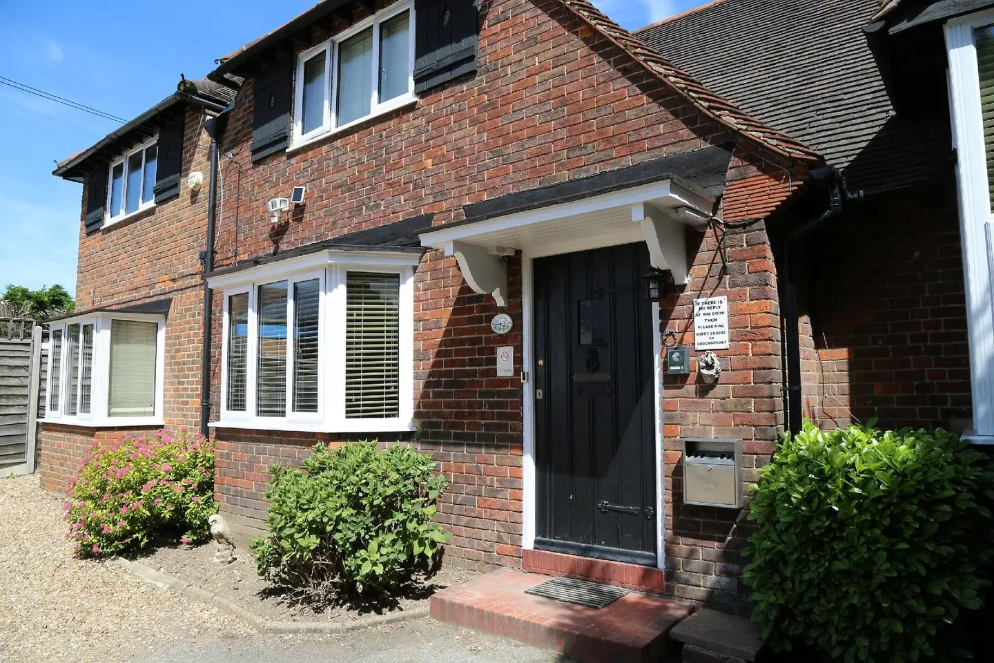 Debden Guest House EXTERIOR