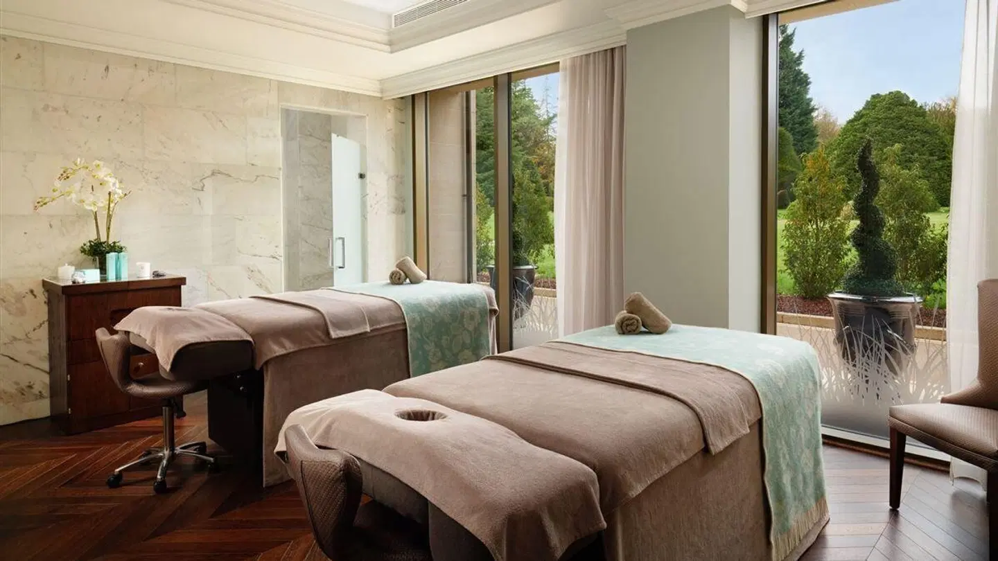 Grantley Hall ROOM_EXAMPLE