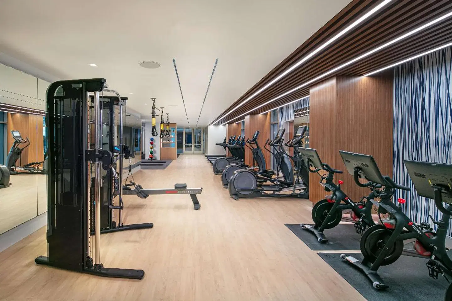 The Royal Sonesta Washington, DC Capitol Hill SPORTS_AND_LEISURE
