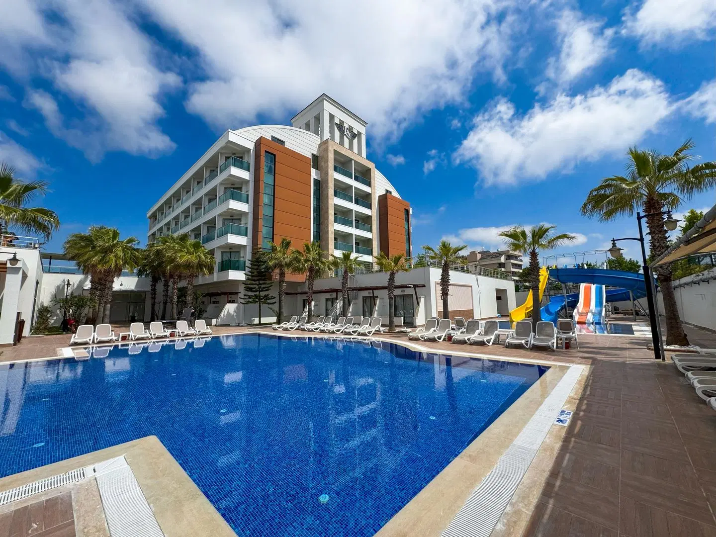 Linda Sunny Beach Hotel & Spa OUTDOOR_POOL