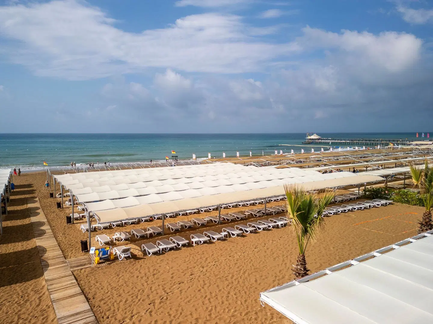 Linda Sunny Beach Hotel & Spa BEACH
