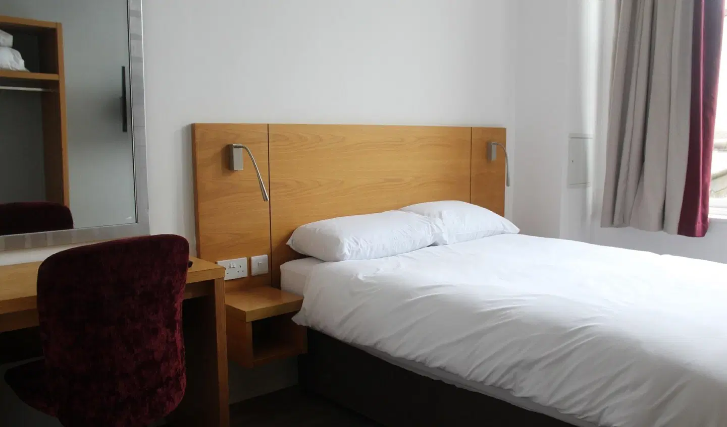 park hotel and apartments ROOM_EXAMPLE