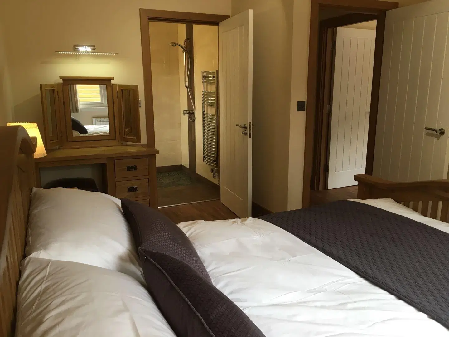 Shellow Lane Lodges ROOM_EXAMPLE