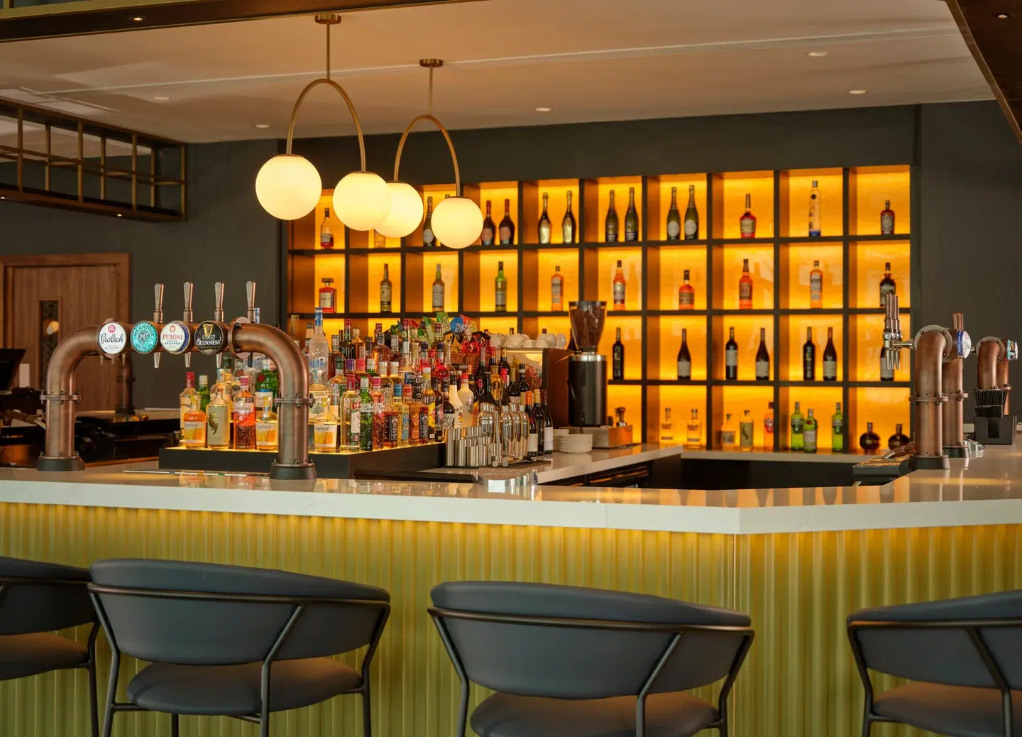 DoubleTree by Hilton Sheffield City Bar