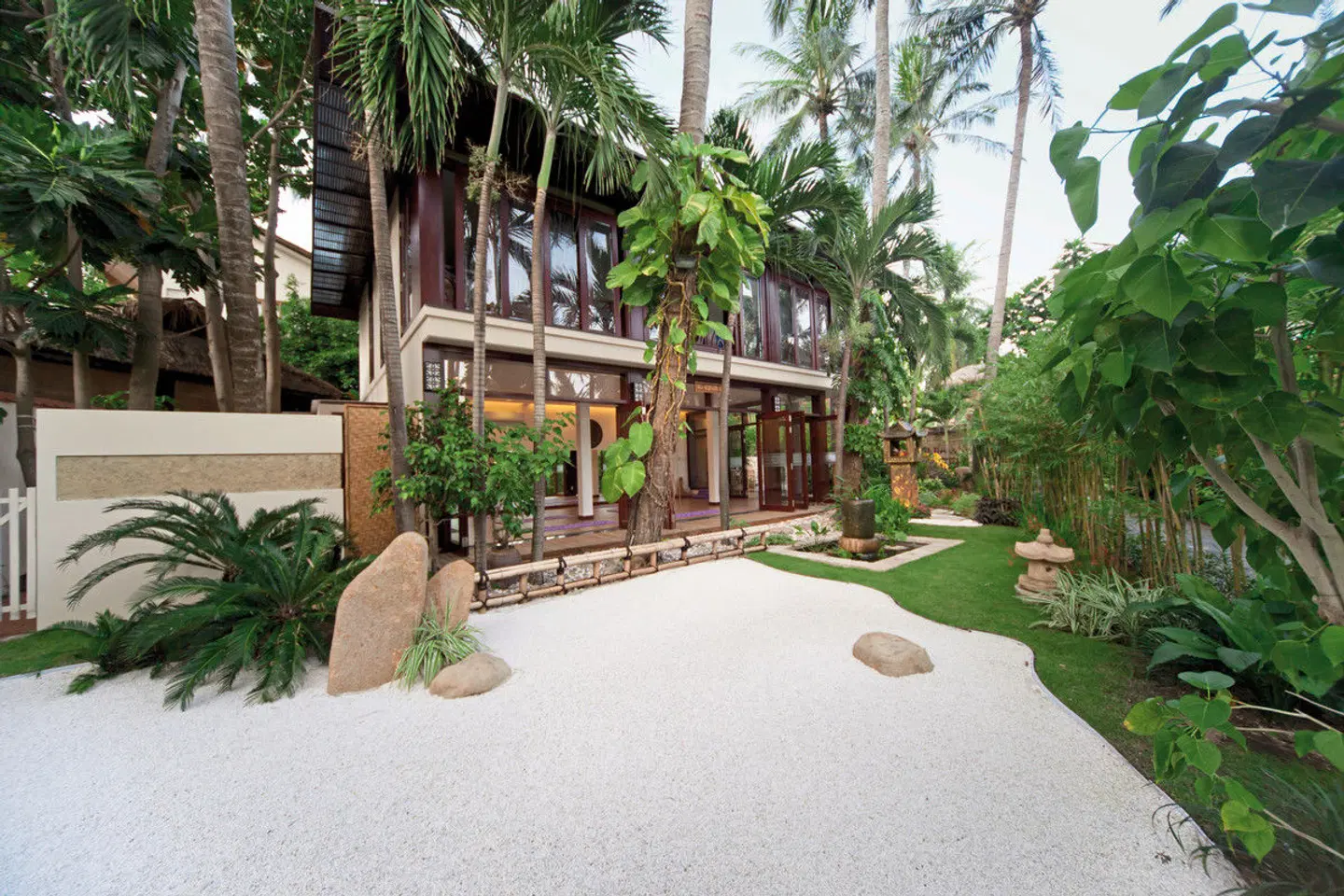Bamboo Village Beach Resort & Spa Garten