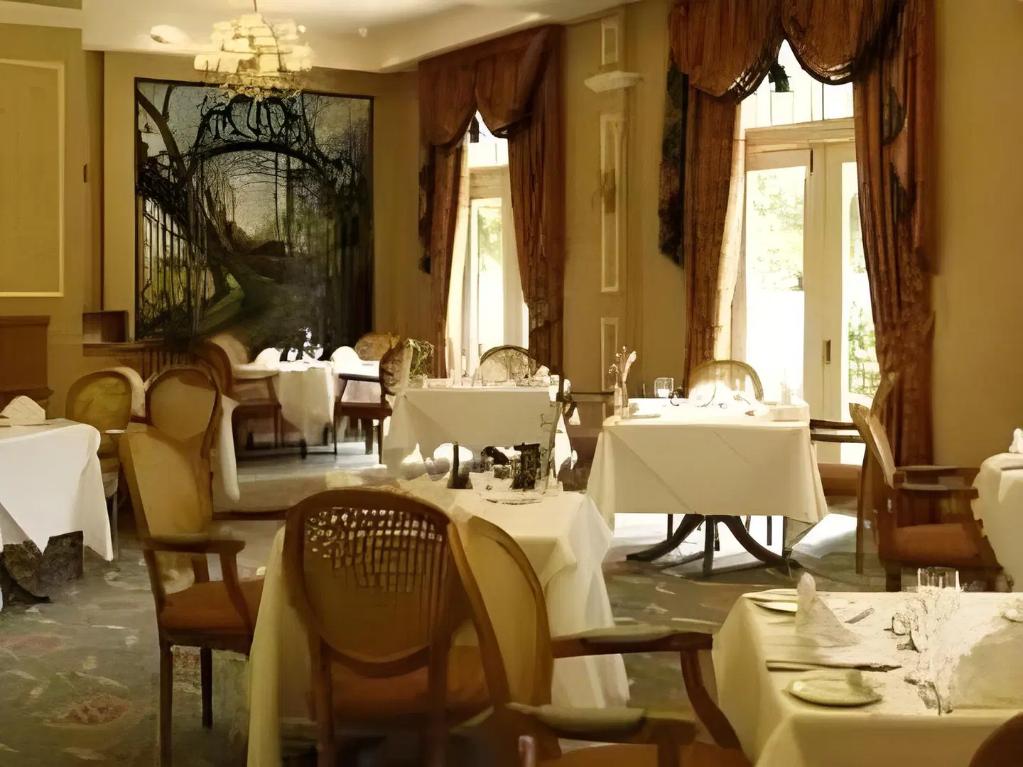 Coulsdon Manor Hotel and Golf Club Restaurant