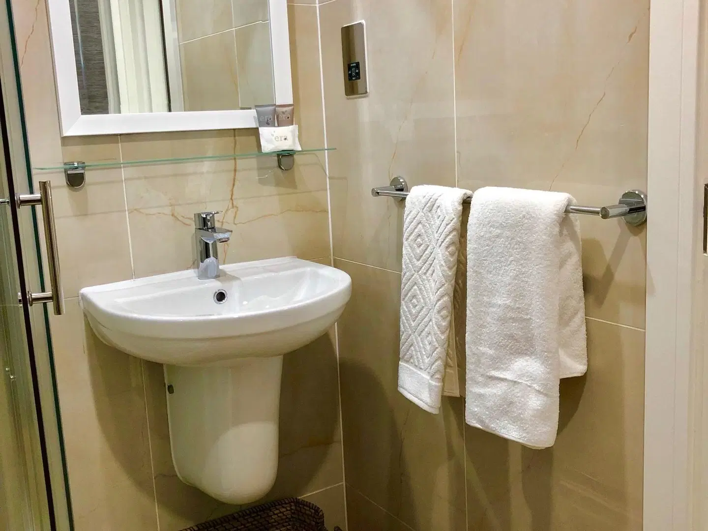 Ilford Hotel Goodmayes Badezimmer