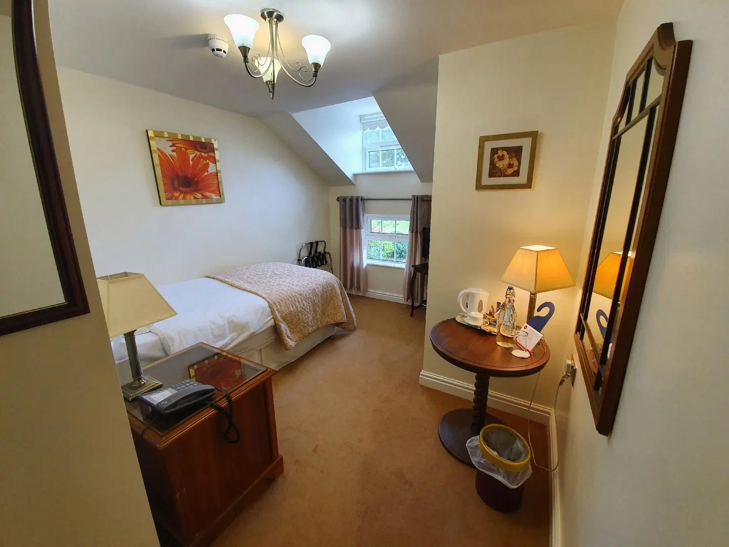 The Upper House ROOM_EXAMPLE