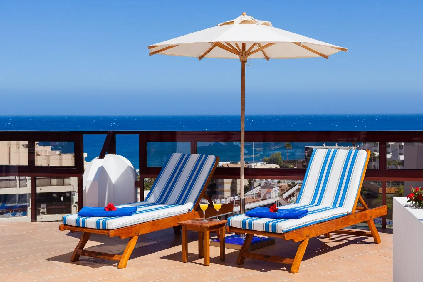 Seaside Sandy Beach TERRACE
